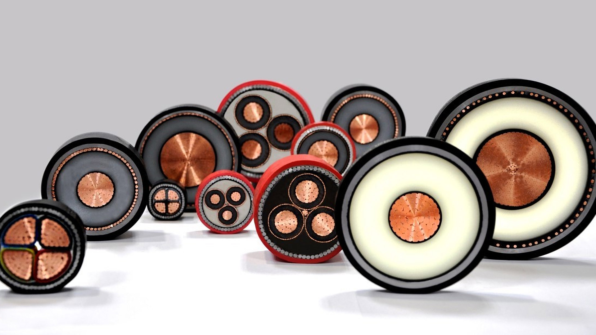 電線(xiàn)電纜廠(chǎng)家的闊達(dá)電纜、耐火電纜、耐火電纜、國(guó)標(biāo)電纜、剛性防火電纜、防火電纜、控制電纜、電力電纜、YTTW電纜、BTTZ電纜、電線(xiàn)電纜、電線(xiàn)電纜、柔性防火電纜、礦物質(zhì)防火電纜等，愿與各方人士竭誠(chéng)合作，洽談業(yè)務(wù)，歡迎新老朋友光臨我公司指導(dǎo)工作。